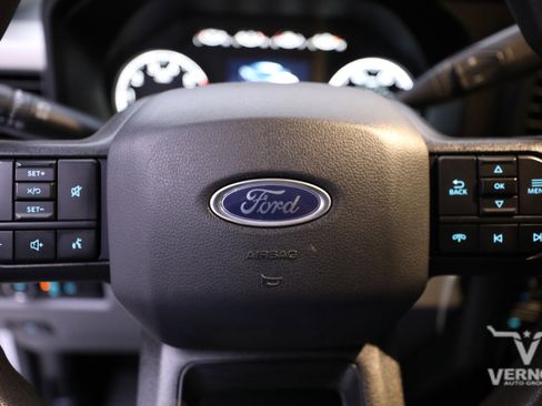 Used 2023 Ford F250 XL w/ STX Appearance Package image 21