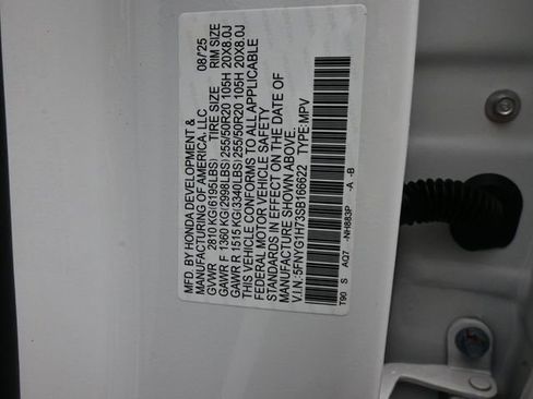 New 2025 Honda Pilot Touring image 18