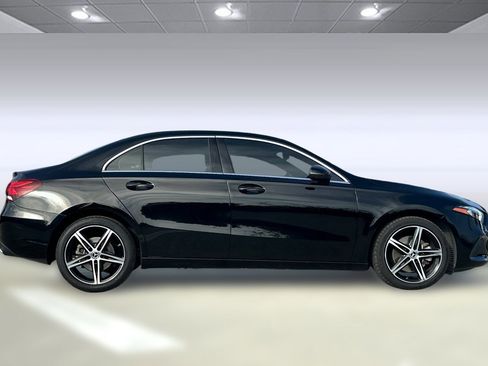 Used 2019 Mercedes-Benz A 220 image 7