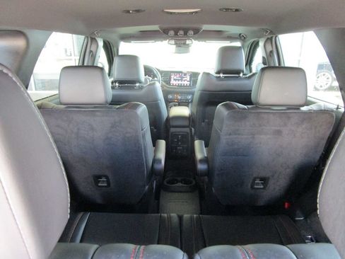 Used 2025 Dodge Durango R/T AWD/4WD image 16