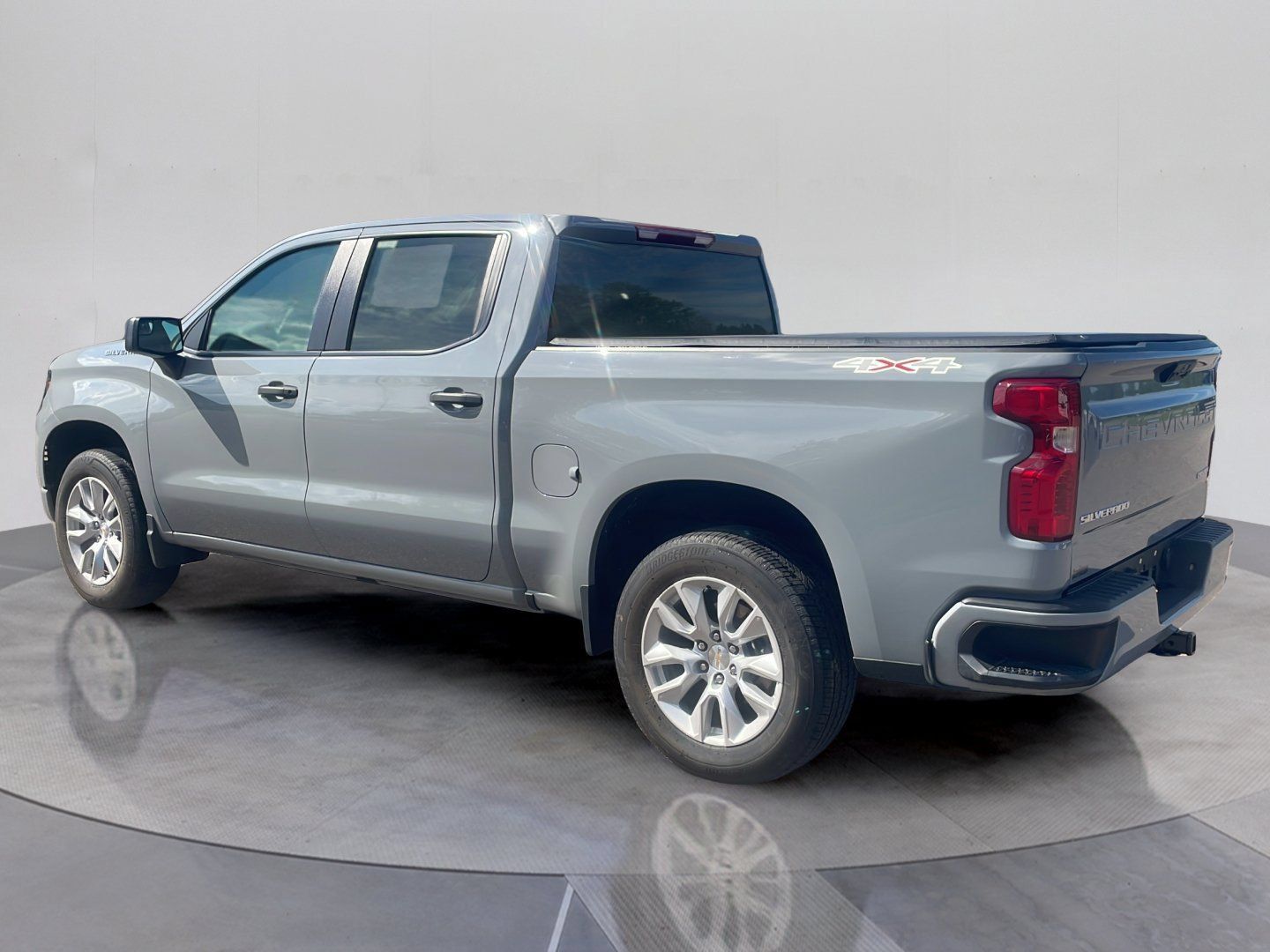 Used 2024 Chevrolet Silverado 1500 Custom AWD/4WD image 4