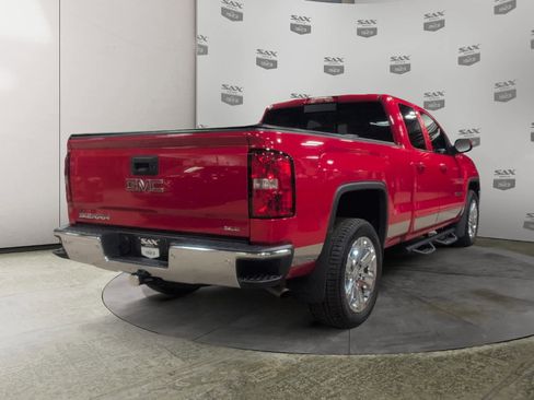 Used 2017 GMC Sierra 1500 SLE w/ SLE Value Package image 5