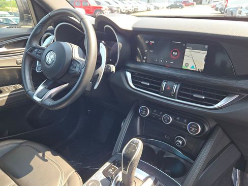 Used 2024 Alfa Romeo Stelvio Sprint RWD image 7