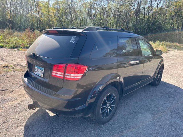 Used 2017 Dodge Journey SE w/ Flexible Seating Group FWD image 11