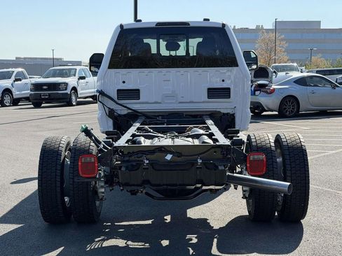New 2026 Ford F550 4x4 Supercab Super Duty image 3