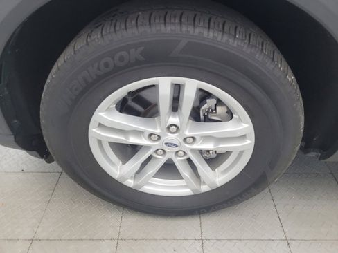 Used 2023 Ford Explorer 2WD image 31