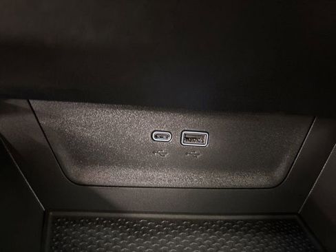 New 2026 Chevrolet Equinox LT FWD image 23