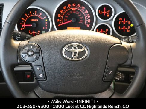 Used 2013 Toyota Sequoia SR5 AWD/4WD image 9