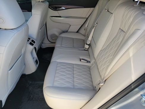Used 2023 Buick Envision Avenir image 15