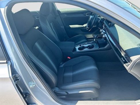 Used 2022 Honda Civic Sport image 32