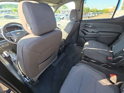 Used 2023 Chevrolet Traverse LT w/ LPO, Floor Liner Package AWD/4WD image 23