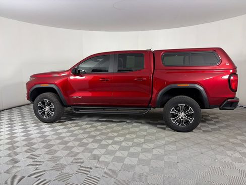 Used 2025 GMC Canyon AT4 w/ Off-Road Front Bumper Package AWD/4WD image 4