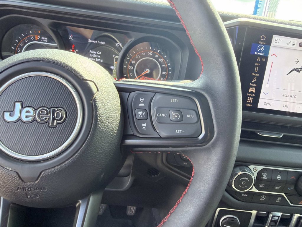 Used 2024 Jeep Gladiator Rubicon w/ Technology Group AWD/4WD image 24