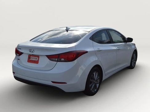 Used 2014 Hyundai Elantra SE w/ Option Group 02 FWD image 8