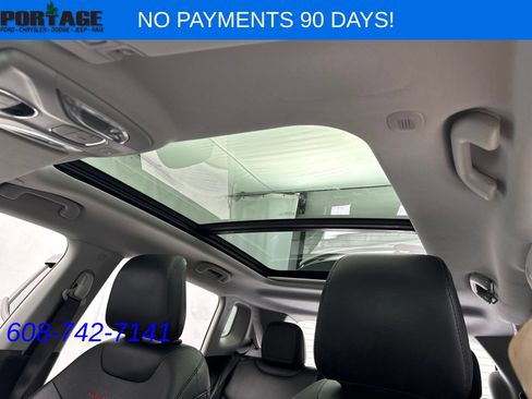 Used 2022 Jeep Compass Trailhawk w/ Trailhawk Elite Group AWD/4WD image 27