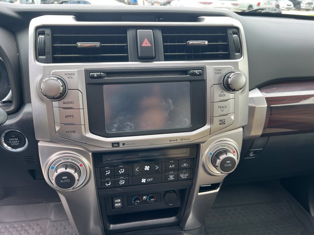 Used 2016 Toyota 4Runner Limited AWD/4WD image 33