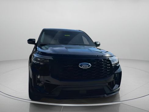 New 2026 Ford Explorer ST-Line w/ ST-Line Street Pack image 6