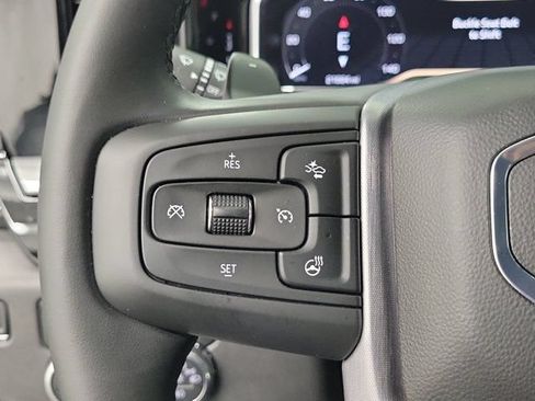Used 2025 GMC Sierra 1500 SLT w/ SLT Premium Plus Package RWD image 26