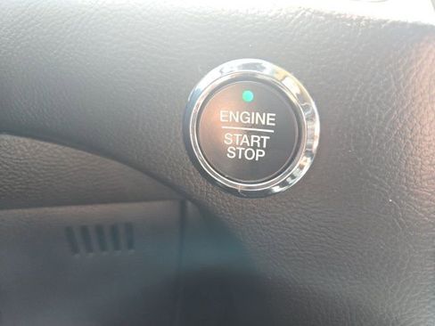 Used 2024 Ford Edge SEL AWD/4WD image 25