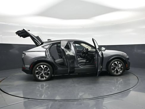 Used 2023 Ford Mustang Mach-E Premium RWD image 4