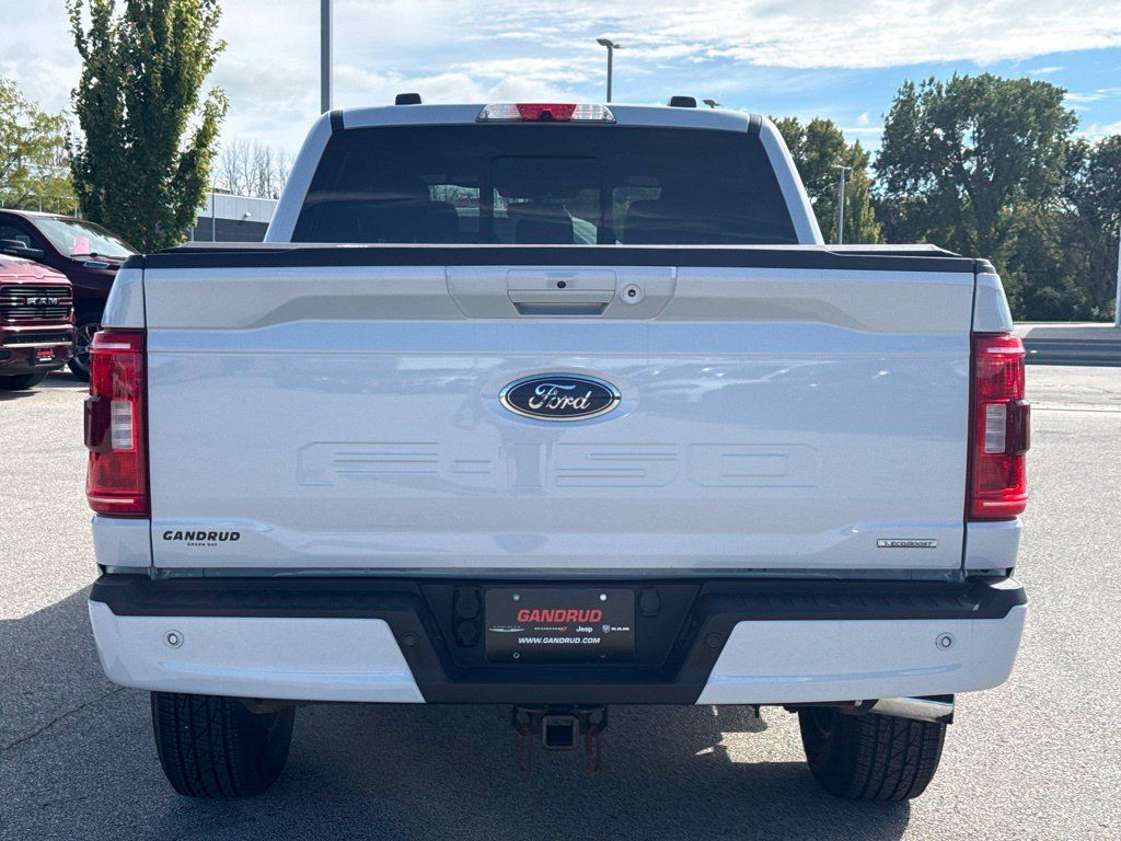 Used 2021 Ford F150 XLT w/ Equipment Group 302A High AWD/4WD image 4
