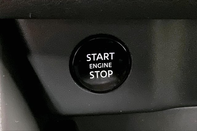 Used 2024 Nissan Rogue SV AWD/4WD image 36