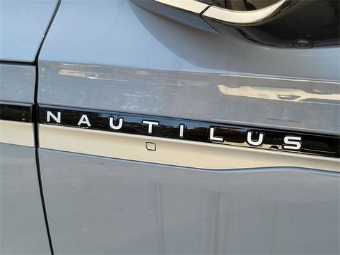 New 2026 Lincoln Nautilus Reserve image 24