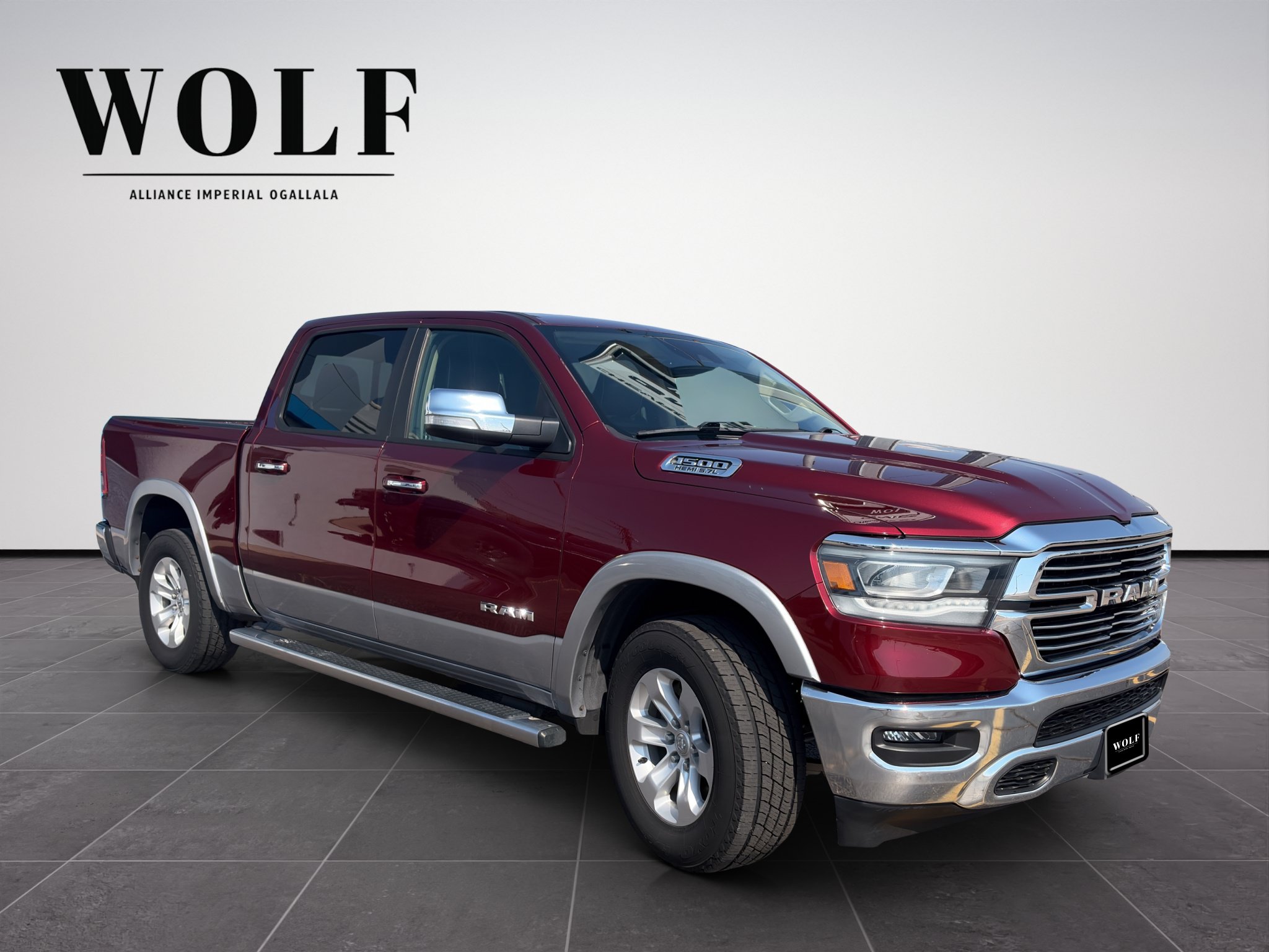 Used 2021 RAM 1500 Laramie AWD/4WD image 1