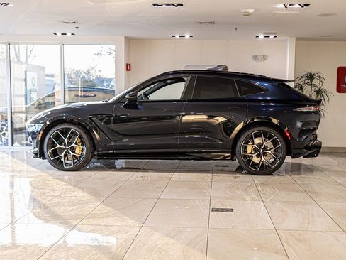 New 2026 Aston Martin DBX 707 image 6