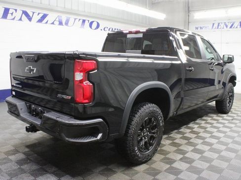 Used 2023 Chevrolet Silverado 1500 ZR2 w/ Technology Package image 4