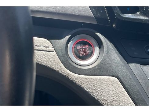 Used 2018 Honda Odyssey EX-L image 32