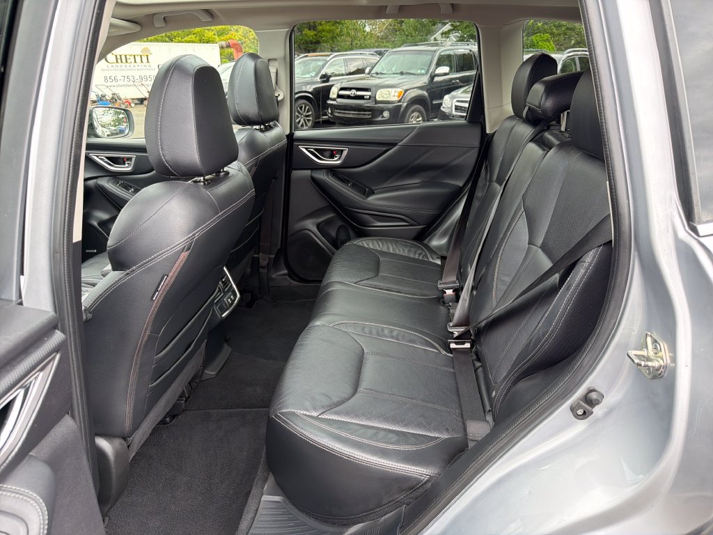 Used 2019 Subaru Forester Limited w/ Popular Package #3 AWD/4WD image 16