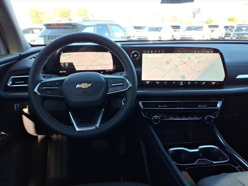 New 2026 Chevrolet Traverse LT w/ Sun and Wheel Package image 13