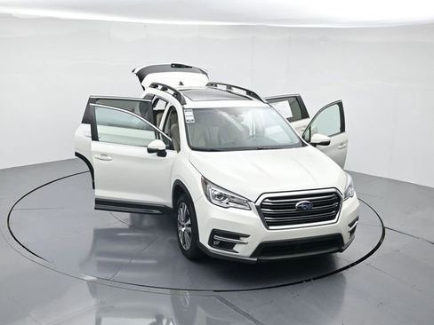 Used 2022 Subaru Ascent Limited w/ Technology Package image 48