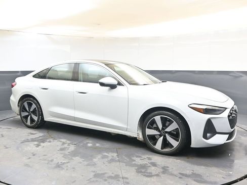 Used 2025 Audi A5 2.0T Premium w/ Convenience Package image 7