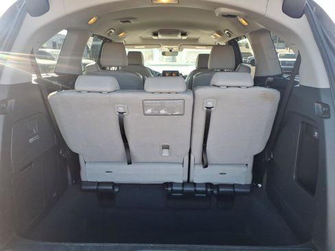 Used 2020 Honda Odyssey Elite image 5