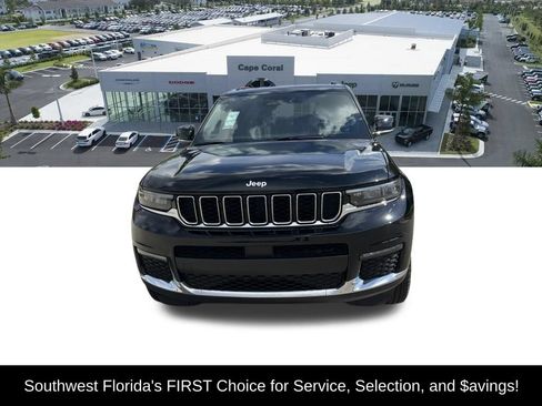 Certified 2024 Jeep Grand Cherokee L Limited RWD image 2