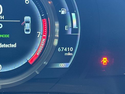 Used 2015 Lexus IS 250 image 35