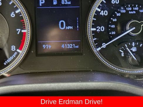 Used 2020 Hyundai Santa Fe SE FWD image 32