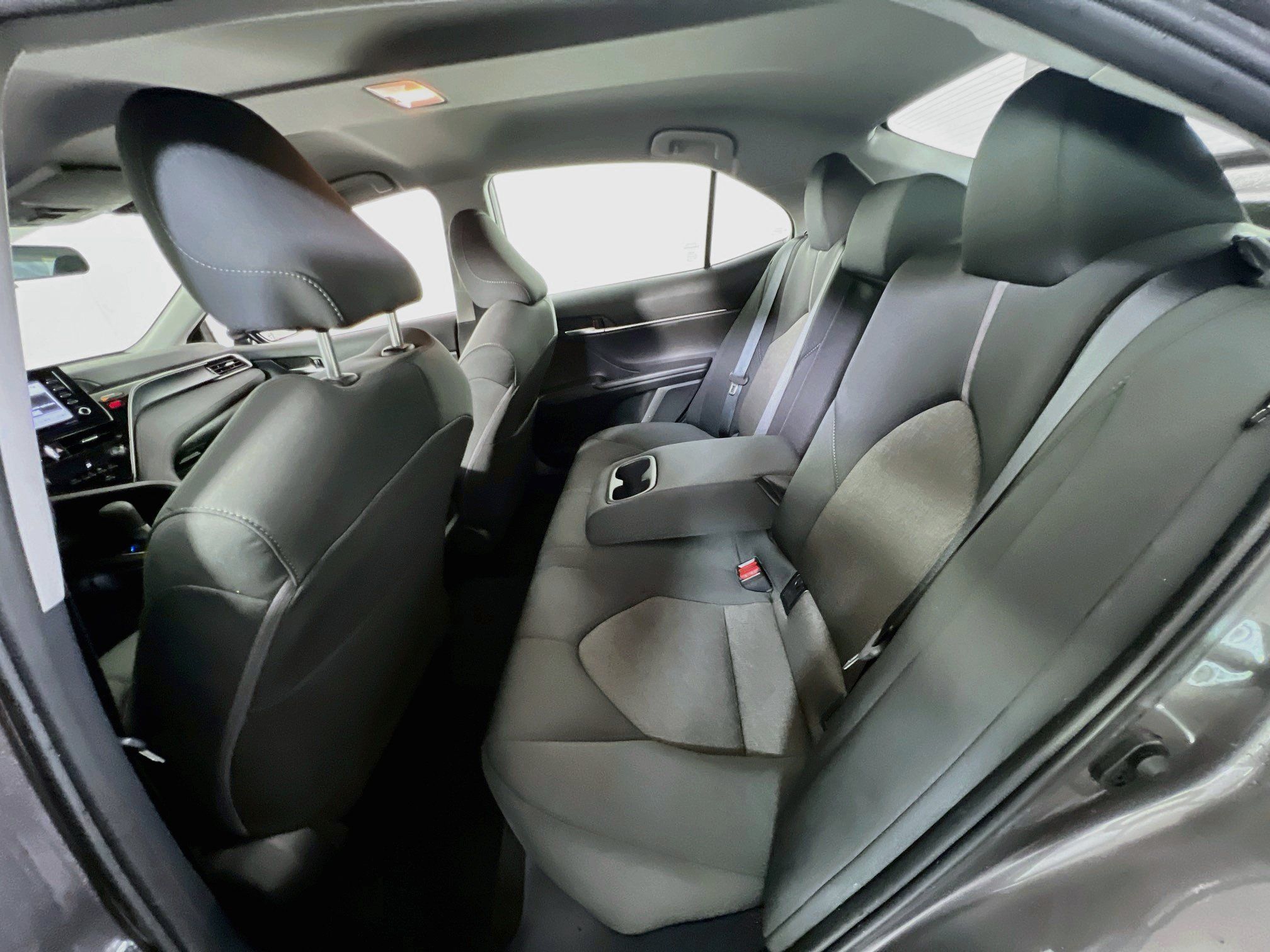 Used 2023 Toyota Camry LE FWD image 22