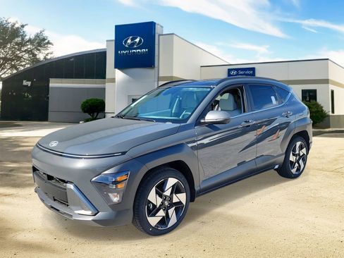New 2026 Hyundai Kona Limited FWD image 2