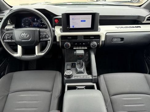 Used 2024 Toyota Tacoma TRD Off-Road AWD/4WD image 23