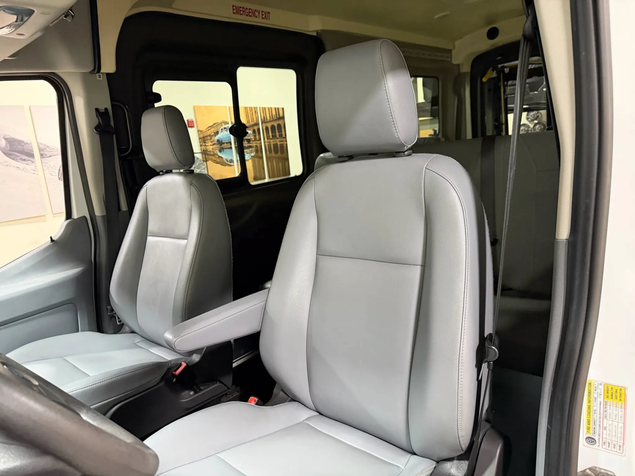 Used 2015 Ford Transit 250 148 Medium Roof RWD image 35