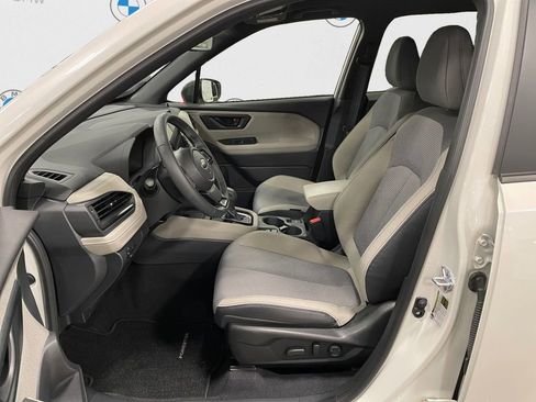 Certified 2025 Subaru Forester Premium image 11