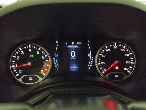 Used 2020 Jeep Renegade Sport w/ Sport Appearance Group FWD image 23