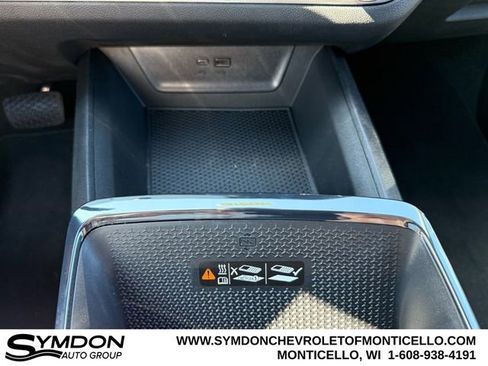 New 2026 Chevrolet Equinox RS w/ Convenience Package III image 17