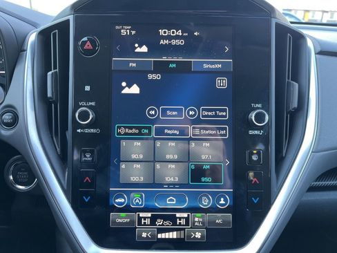 Used 2024 Subaru Crosstrek 2.0i Premium image 17