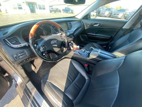 Used 2016 Kia K900 Luxury image 26