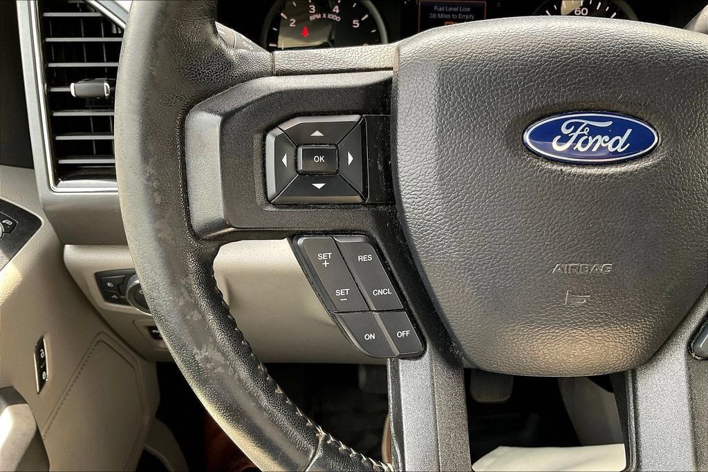 Used 2020 Ford F150 XLT w/ Equipment Group 302A Luxury AWD/4WD image 11