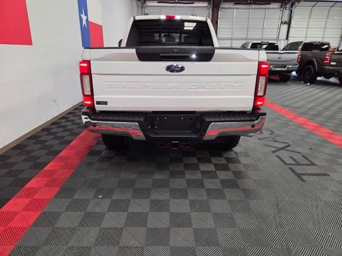 Used 2020 Ford F250 Lariat w/ Lariat Ultimate Package AWD/4WD image 26
